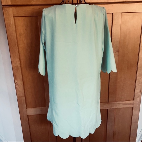Tobi Mint Green Scalloped Shift Dress Size Small - Picture 6 of 12